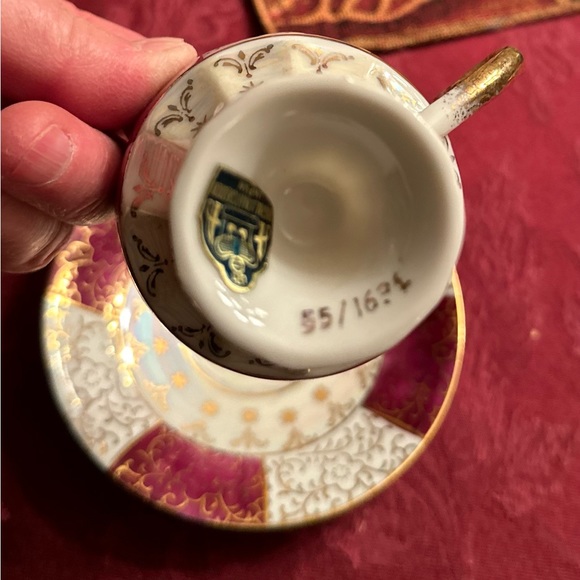 Royal Crown Japan Iridescent TeaCup and Saucer - Picture 2 of 6